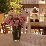 Sisters Vandrarhem